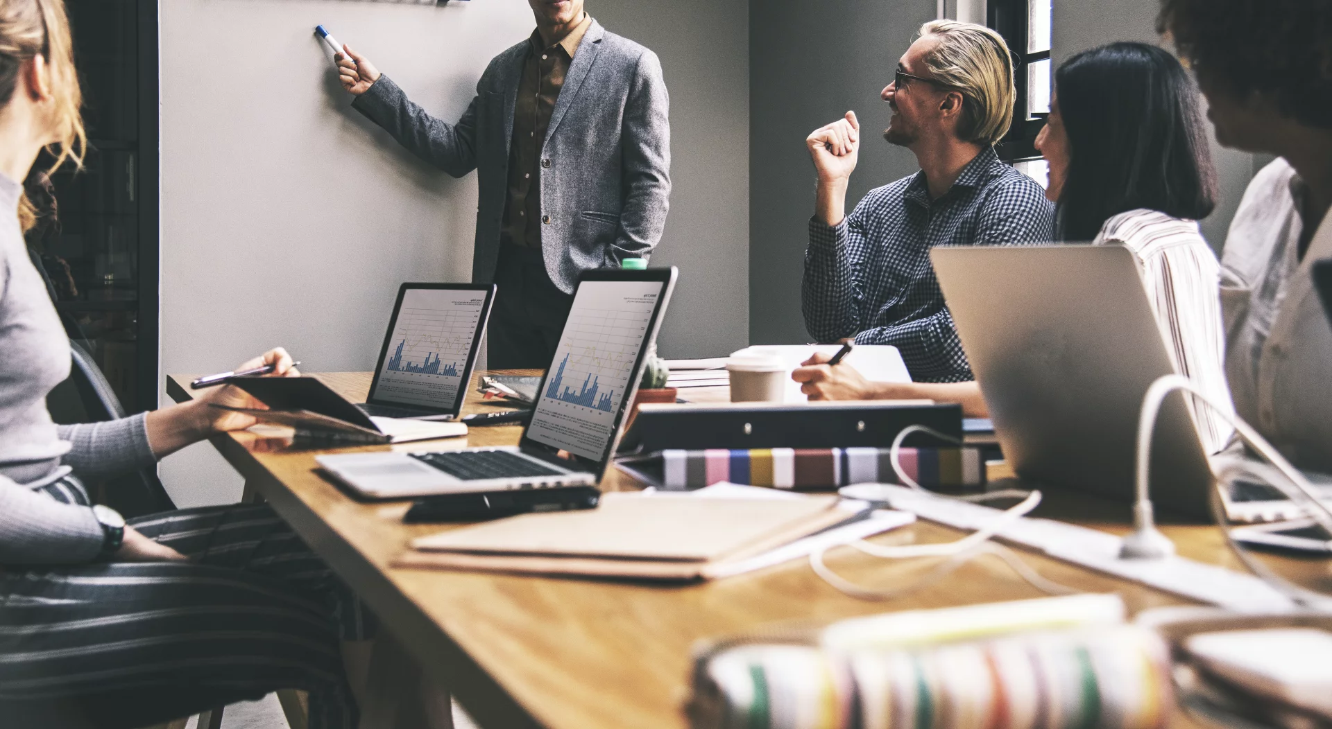 Consulting & Advies